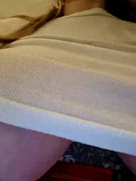 Snapshot of TattooGirlAlia chatting on 02-14-25, 04:31 TattooGirlAlia online show from 02-14-25, 04:31