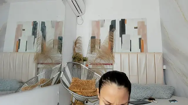 cristina aznar1 online show from 04-06-26, 07:04