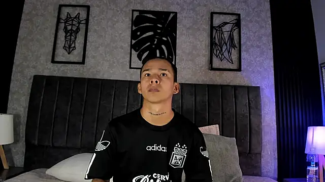 Snapshot of bliinkii_and_luka_ chatting on 02-04-26, 03:18 bliinkii and luka online show from 02-04-26, 03:18