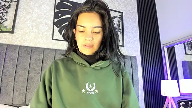 Snapshot of bliinkii_and_luka_ chatting on 02-16-26, 01:18 bliinkii and luka online show from 02-16-26, 01:18