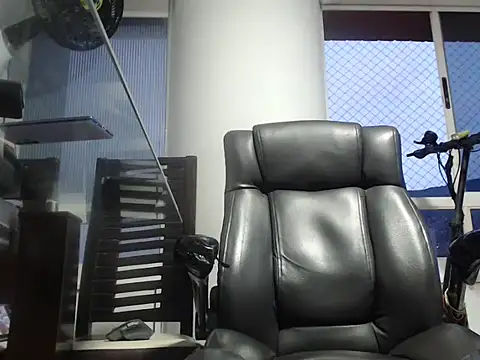 seriohetero19 online show from 02-04-26, 11:20