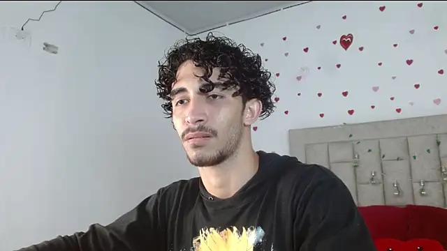 Caius fox online show from 03-21-26, 04:54