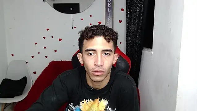 Caius fox online show from 03-30-26, 01:17