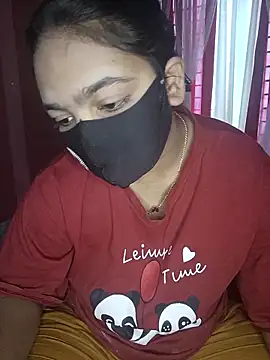 Snapshot of Ms-Nusrat chatting on 02-16-26, 10:33 Ms-Nusrat online show from 02-16-26, 10:33