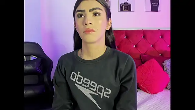 Snapshot of Isabella_Moon9 chatting on 02-11-26, 11:37 Isabella Moon9 online show from 02-11-26, 11:37