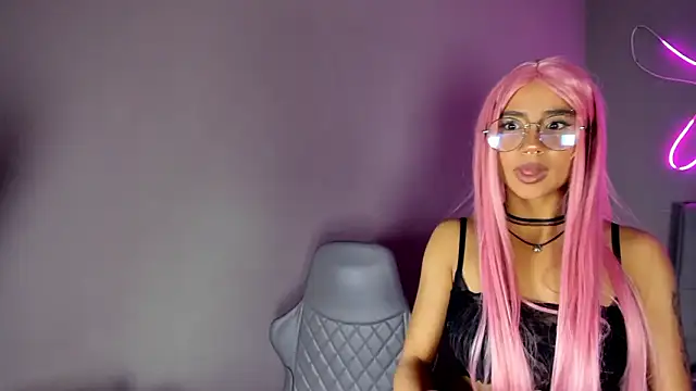 Snapshot of Lia_flor chatting on 02-10-26, 03:32 Lia flor online show from 02-10-26, 03:32