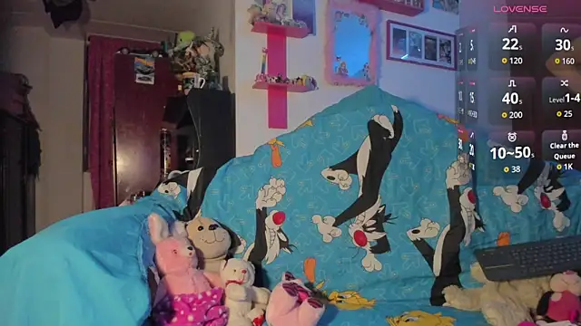 Snapshot of Rebecahart chatting on 02-13-26, 05:36 Rebecahart online show from 02-13-26, 05:36