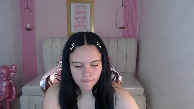 Snapshot of sarita_09_s chatting on 07-18-26, 03:05 sarita 09 s online show from 07-18-26, 03:05