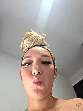 alaia princess online show from 04-01-26, 11:24