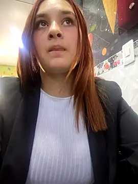 Snapshot of katty_42 chatting on 03-03-26, 09:42 katty 42 online show from 03-03-26, 09:42