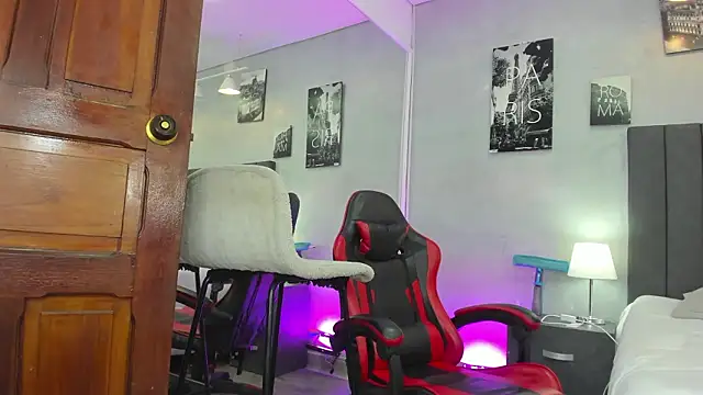 Snapshot of Raphael_Nyon chatting on 03-02-26, 05:08 Raphael Nyon online show from 03-02-26, 05:08