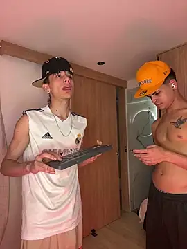 TheBatMansion online show from 03-05-26, 05:47