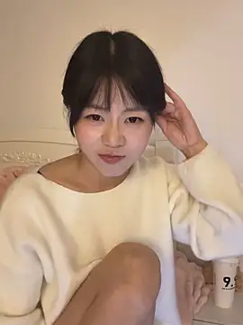 Snapshot of Nana-3 chatting on 02-28-26, 03:24 Nana-3 online show from 02-28-26, 03:24