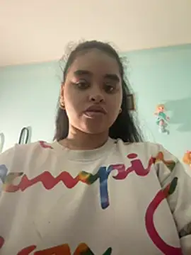 Snapshot of Aloyenita chatting on 03-15-26, 10:54 Aloyenita online show from 03-15-26, 10:54