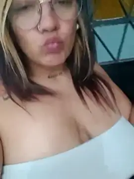 kuramaqueen online show from 03-13-26, 11:55