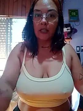 kuramaqueen online show from 04-13-26, 11:48