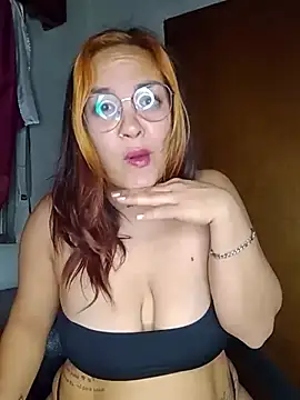 kuramaqueen online show from 07-19-26, 06:06