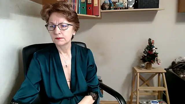 katemodel online show from 01-06-26, 07:01