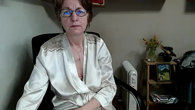 katemodel online show from 02-11-26, 07:46