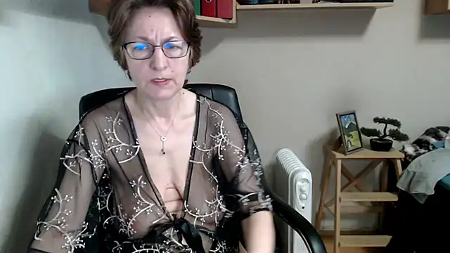 katemodel online show from 03-10-26, 07:24