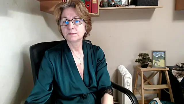 katemodel online show from 04-09-26, 06:41