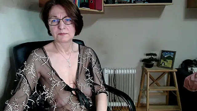 Snapshot of katemodel chatting on 06-17-26, 06:05 katemodel online show from 06-17-26, 06:05