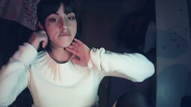 mimi miauu online show from 04-22-26, 03:20