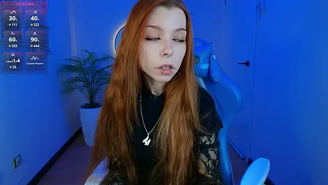 Snapshot of PinkAn8el chatting on 02-23-26, 03:04 PinkAn8el online show from 02-23-26, 03:04