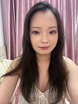 Snapshot of BIGBABYYEYE chatting on 07-25-26, 01:19 BIGBABYYEYE online show from 07-25-26, 01:19