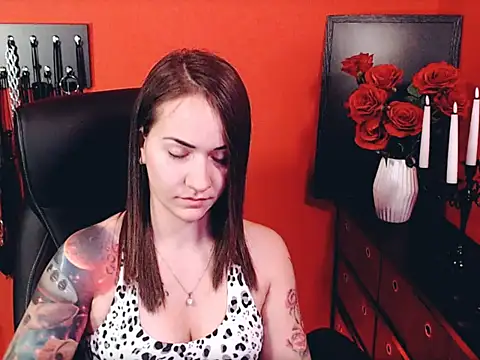 Snapshot of _MissJaneWarren_ chatting on 02-19-26, 01:07 MissJaneWarren online show from 02-19-26, 01:07