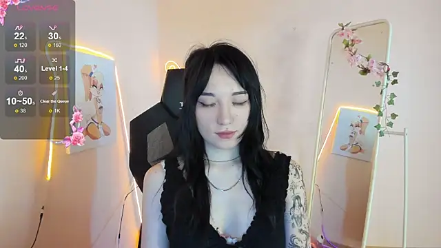 Snapshot of AliceeinWonderlanddd chatting on 05-16-26, 02:19 AliceeinWonderlanddd online show from 05-16-26, 02:19