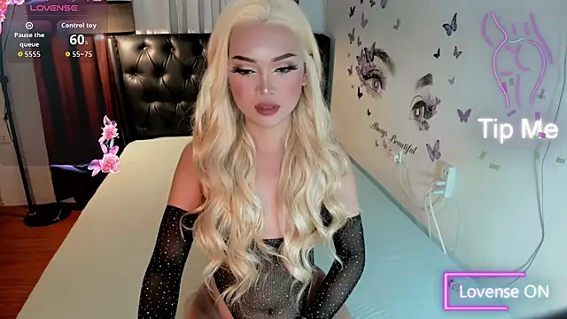 Snapshot of Akiraaaa_Sky chatting on 02-25-26, 03:10 Akiraaaa Sky online show from 02-25-26, 03:10