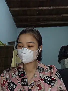 Snapshot of Daisy-lusia2026 chatting on 05-14-26, 10:16 Daisy-lusia2026 online show from 05-14-26, 10:16