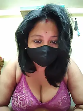 Curvy Trisha online show from 06-13-26, 03:32