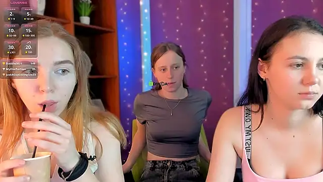 Snapshot of stella_flower chatting on 02-07-26, 01:48 stella flower online show from 02-07-26, 01:48