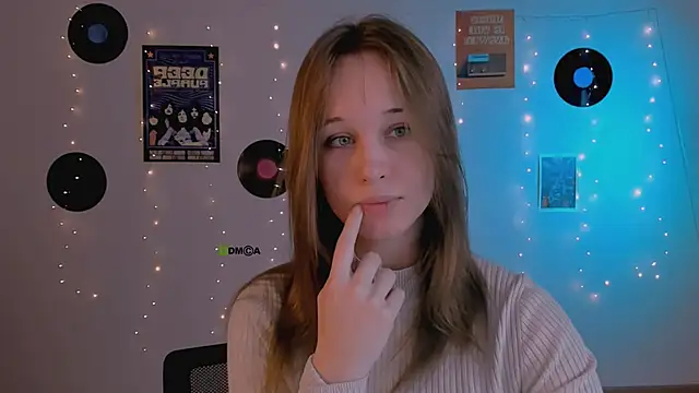 eira mouse online show from 02-20-26, 09:43