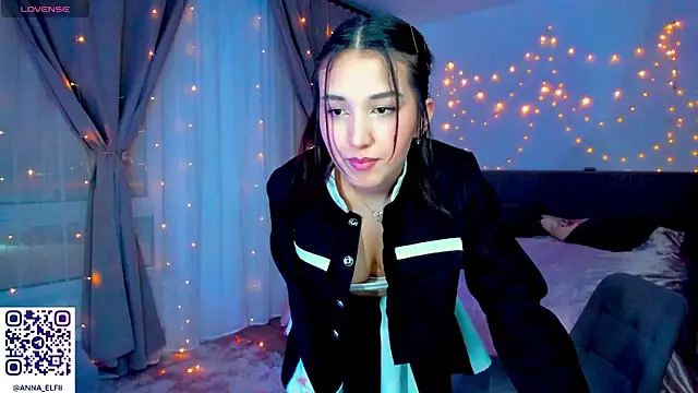 Snapshot of Anna_Elfii chatting on 02-12-26, 04:46 Anna Elfii online show from 02-12-26, 04:46