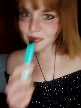 Snapshot of SequereCorTuum chatting on 02-17-26, 09:43 SequereCorTuum online show from 02-17-26, 09:43