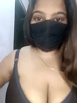 Aliya Hott online show from 04-26-26, 05:27