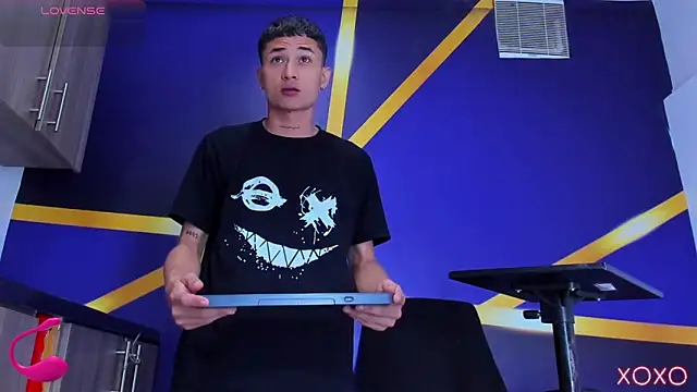 Snapshot of Matheus_Ic chatting on 02-01-26, 04:05 Matheus Ic online show from 02-01-26, 04:05