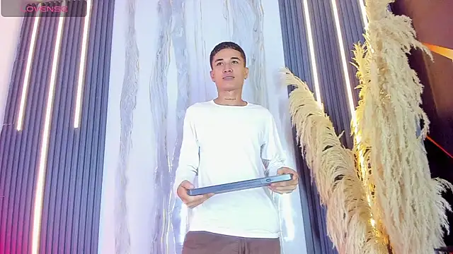 Snapshot of Matheus_Ic chatting on 02-04-26, 12:33 Matheus Ic online show from 02-04-26, 12:33