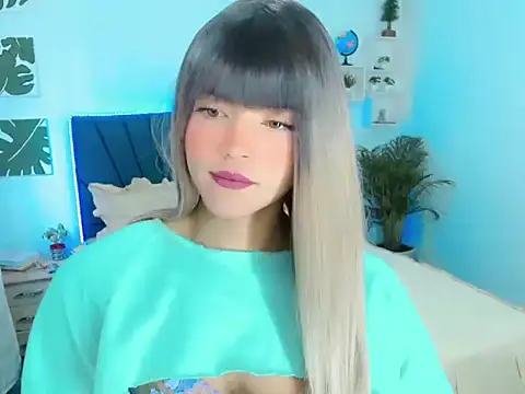ZoeSchmmit online show from 07-14-26, 02:01