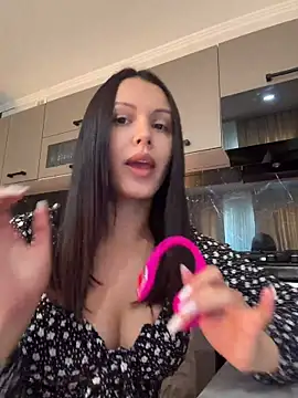 Snapshot of lorry6 chatting on 05-15-26, 10:11 lorry6 online show from 05-15-26, 10:11