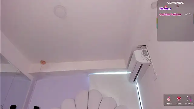 Snapshot of kim_anaira chatting on 02-10-26, 05:17 kim anaira online show from 02-10-26, 05:17