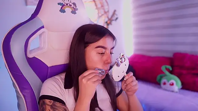 mavi boo online show from 02-13-26, 06:59