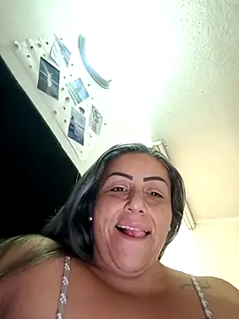 Snapshot of maynor_1998 chatting on 02-17-26, 03:51 maynor 1998 online show from 02-17-26, 03:51