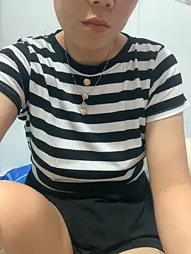 Baby-lovely69 online show from 04-12-26, 11:10