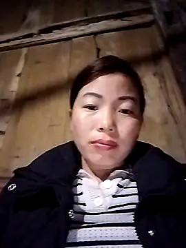 Ella-aa online show from 02-08-26, 11:02