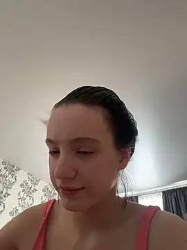 Snapshot of MiaTee chatting on 03-02-26, 03:52 MiaTee online show from 03-02-26, 03:52