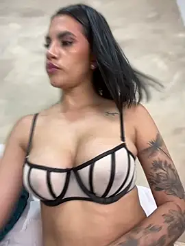 AndiVasquez online show from 04-11-26, 11:58